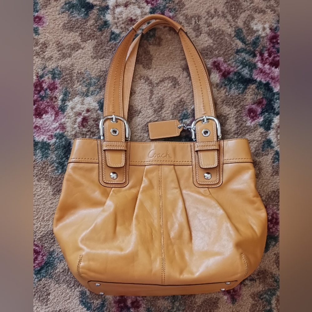 Coach F15045 SoHo Caramel Leather Shoulder Bag
